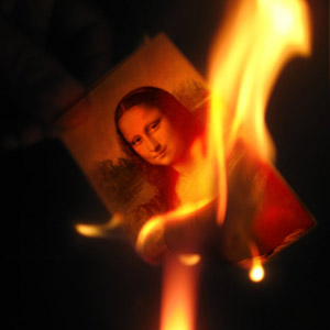 Candle Burns Photo